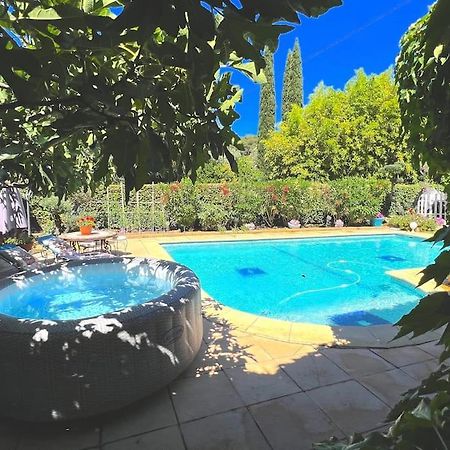Le Jardin De Mae Lejlighed Bouc-Bel-Air Eksteriør billede