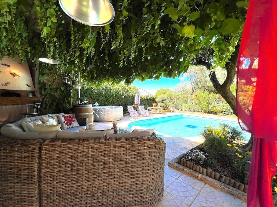 Le Jardin De Mae Lejlighed Bouc-Bel-Air Eksteriør billede