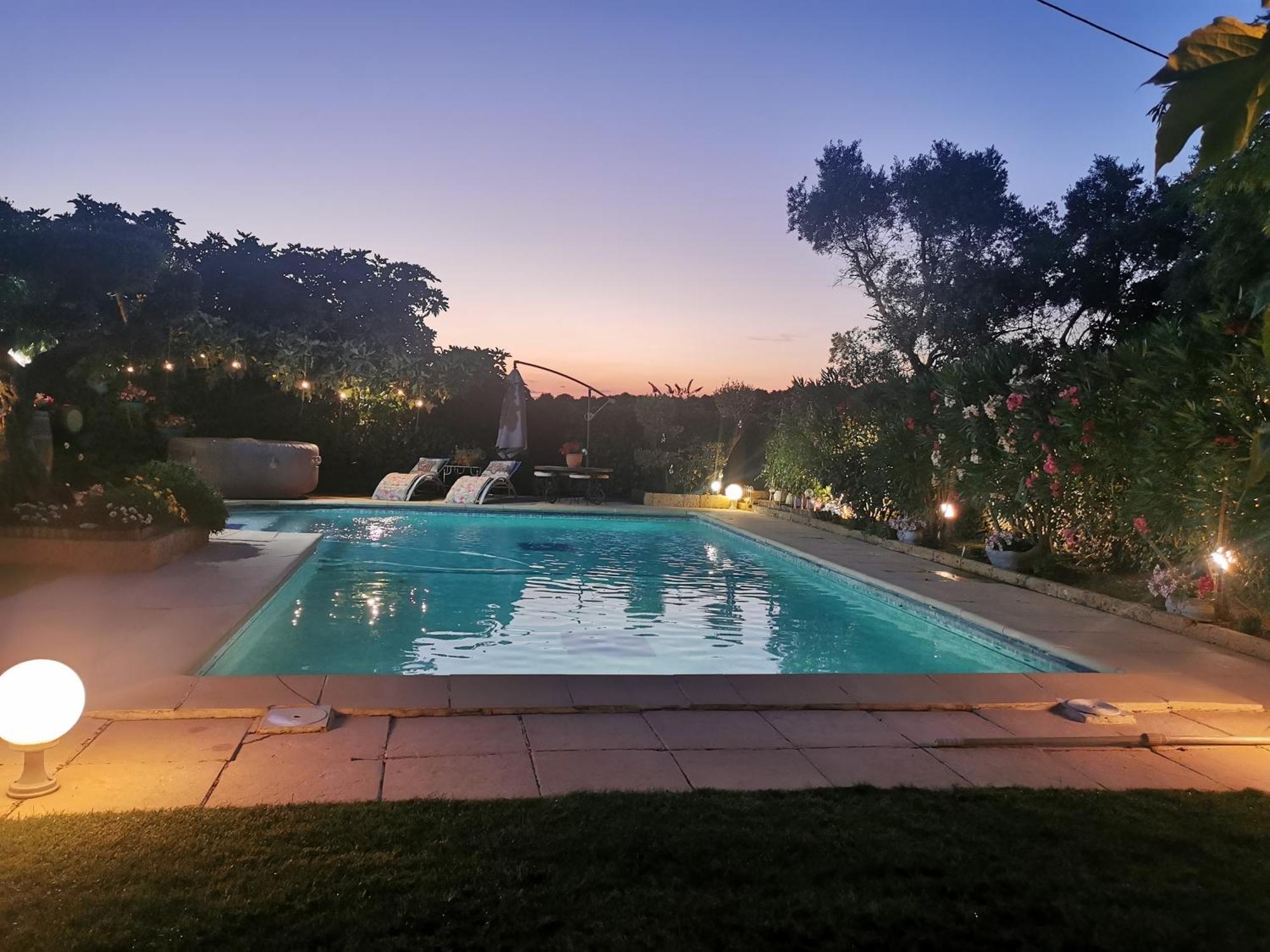 Le Jardin De Mae Lejlighed Bouc-Bel-Air Eksteriør billede